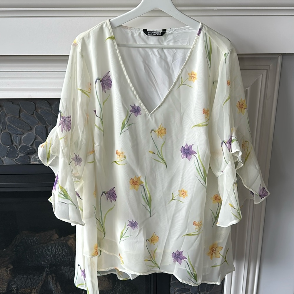 Women’s Blouse